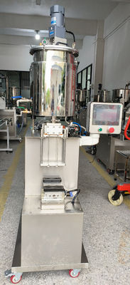 220V 2.3kw αυτόματη μηχανή πλήρωσης λαμπτήρα χειλιών δύο κεφαλιών λαμπτήρα χειλιών ποσοτική μηχανή πλήρωσης